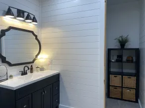 Cozy Farmhouse in Mount Vernon - Image 2
