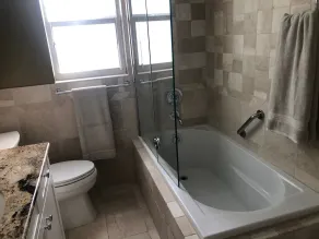 Private Beach 1 block away! Family sized condo with amazing patio - Image 2