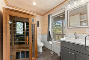 Pinnacle Suite Treehouse Near Helen, Georgia - Image 3