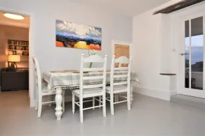 Coastal cottage - sea views on coast path, amazing local beaches, The Lizard - Image 5