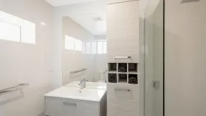 Luxury Beach House - Image 4