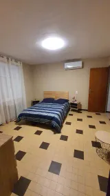 Logement en copropriété type F2 climatiser avec piscine - Image 4