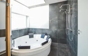 Amazing Home In Væggerløse With Wifi - Image 5