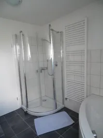 Apartamento no St. James, no meio do parque natural Südeifel, à beira de Islek - Image 4