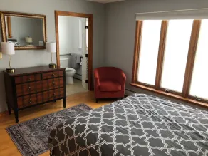 Mountain View Getaway - Image 4