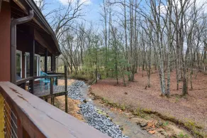 WOW‼️CREEKSIDE 3KINGS-Sleeps 10 🐩🐕Dogs🫶 Near DTown,Orchard,Rivers,Vineyard,Hiking - Image 5