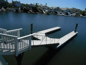 Premier Deep Waterfront Home With Private Dock !!!! - Image 2