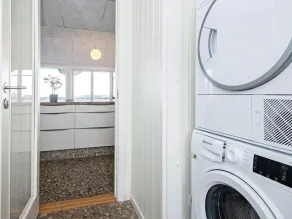 10 person holiday home in Rønde-By Traum - Image 2