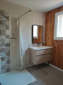 LANGOGNE 5 minutes from Lake Naussac, 7-room holiday home with garden.  - Image 3