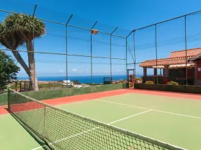Villa in Gran Canaria With Private Pool & Tennis - Image 2