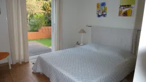 Villa overlooking the sea, 300 m from the beach - Image 5
