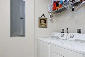 3BR / 2BA DOWNTOWN DELRAY STRAND, WALK TO BEACH & DOWNTOWN FÜR ESSEN & SHOPPING - Image 2