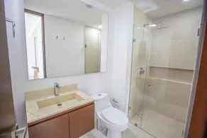 Luxury Condo with Breathtaking Lagoon Views and a Rooftop Pool With Ocean Views! - Image 3