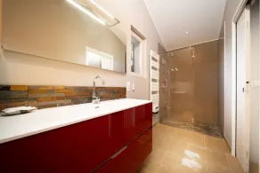 Casa nuova e luminosa con piscina privata riscaldata nel cuore della Provenza - Image 2