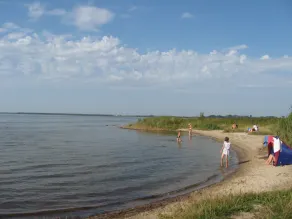 Sul piccolo Porto con vista sull'acqua e Prati di Bodden, progettati con cura - Image 5