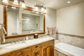 115 Village Walk - Image 4
