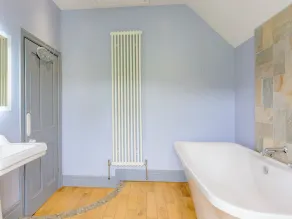 2 bedroom accommodation in Miller&rsquo;s Dale, near Buxton - Image 4