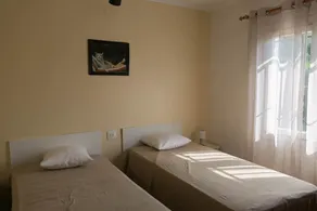 2 bedroom semi-detached house in Urb. Torre Gran LEstartit. Garden and community pool Ref:H38 - Image 4