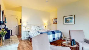 The Timberwind - Inn on the Harbor - Image 5