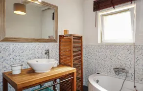 Stunning Home In Roujan - Image 3