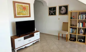Poseidon 3, appartamento di lusso con spiaggia libera e vista sul mare. - Image 2