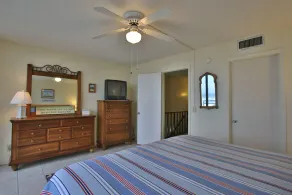 Ocean View Townhouse - Image 5