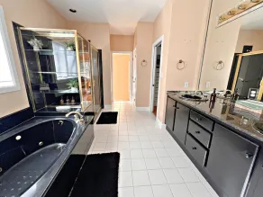 Daphne River Villa - Image 4