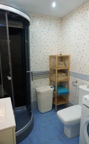 Appartement en bord de mer avec une vue imprenable et récemment rénové avec WiFi et int. Téléviseurs - Image 2