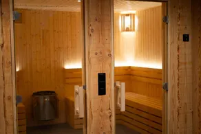 Cozy chalet with a jetty nearby De Veluwe - Image 3