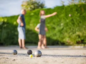 15 min à pied d'Omaha Beach | Camping 3* | Piscine - Image 2