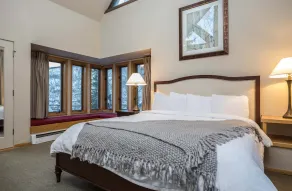 Maison de 3 chambres sur la route forestière à Vail; Marchez vers les remontées mécaniques et Vail! - Image 4
