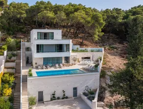 Villa totalmente attrezzata con sauna, griglia e terrazza | Vista sulla piscina | Accetta animali domestici - Image 4