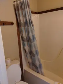 Anglers Riverfront Motel - Image 3