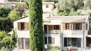 Beautiful, spacious apartment in a natural stone house with sea view in Val Prino.  - Image 5