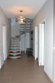 Villa arquitectónica, 8 personas, 140 M2, zona tranquila - Image 2