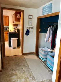 Downtown Sister Bay Cottage (walk to everything), Open Year Round. - Image 3