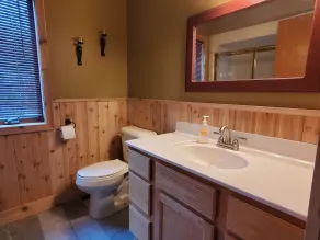 Cozy Cabin on the Lake - Image 2