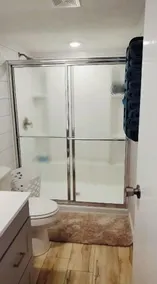 Completely renovated lakehouse with all the extras - Image 3