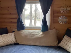 Relaxing Lakefront Farm Tiny Home - Image 5