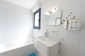 House sea view, spa (jacuzzi), beach access at the end of the garden! - Image 2