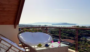 Walking distance to beach, tavern, grocery ★ Seaview ★ Private Pool - Image 5
