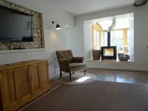 Once a Cattle Barn, now Spacious Luxury Accommodation! - Image 2