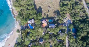 Tropical treehouse right on a sandy beach, for a true Caribbean holidays! - Image 5