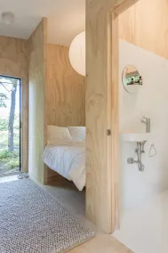 Catskills Modern Cabin Featured by Dwell Mag - Image 3