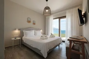 Armikes Beachfront Suites Afionas - Image 4
