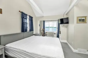 🌟 Exciting Lakefront Getaway Awaits – Your Ultimate Vacation Experience! 🏡🌊 - Image 4