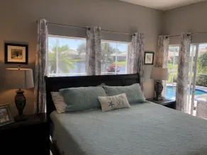 WinterPerfect 3 bedroom Naples Home-South Facing 84 degree HEATED Saltwater Pool - Image 5