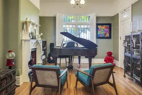 Luxe family home w/pool near City and Darling Harbour - Image 2