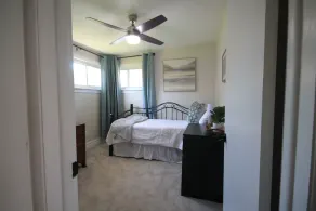 Perfect location for travel workers, close to everything and fully furnished! - Image 5
