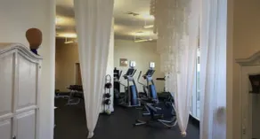 ★★★★★ Hotel 1 Bedroom Suite with ocean view ! Lic :STR-01360 Minimum 3 months. - Image 3